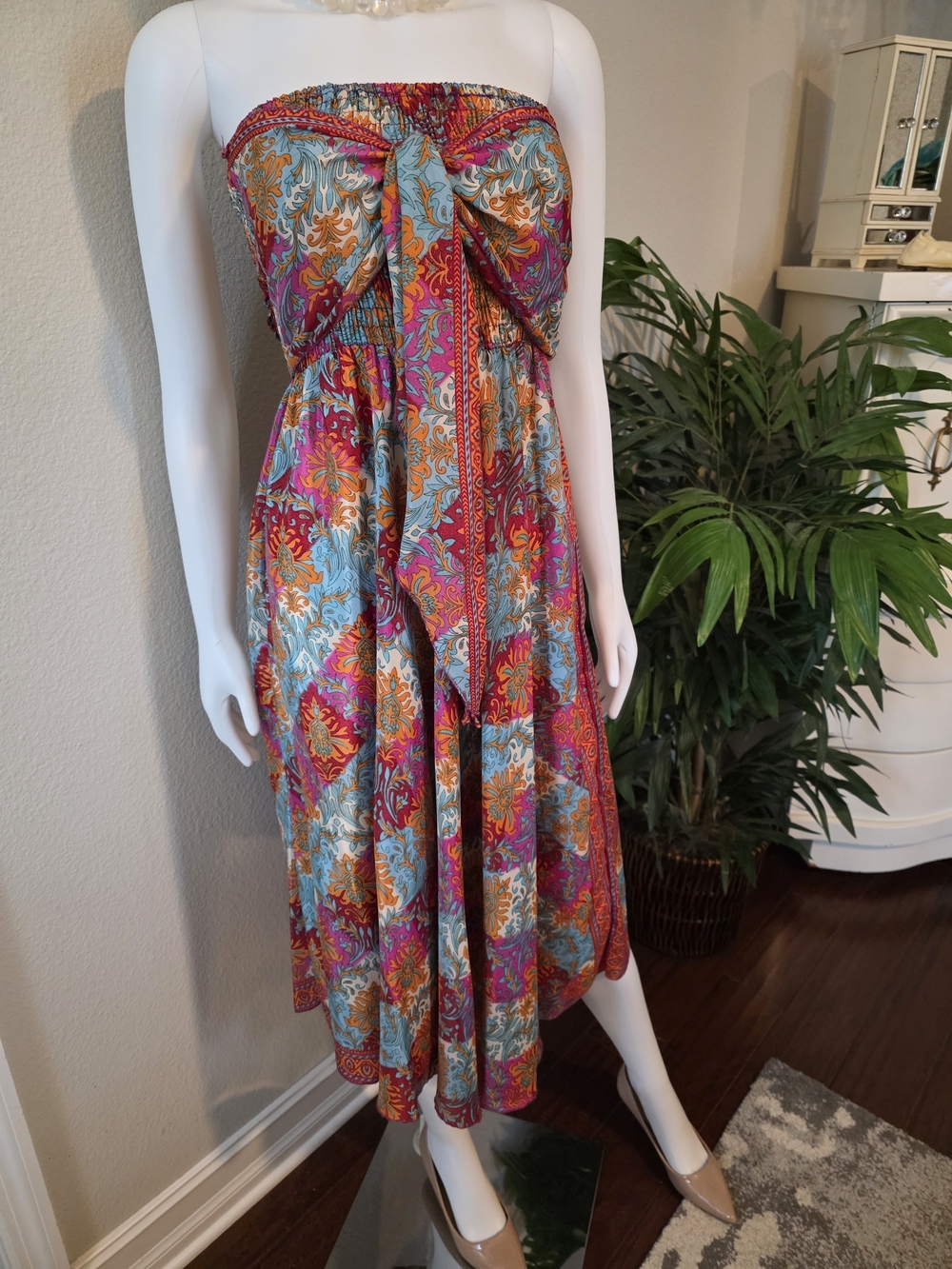 Silky Strapless Multicolor Bohemian Tube Dress With Front Sash
